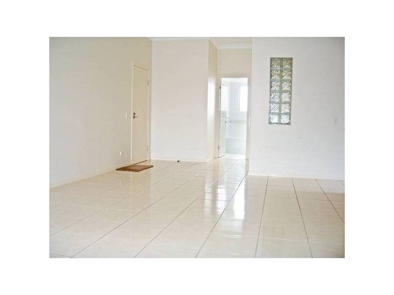 9/2008 Gold Coast Highway, Miami QLD 4220