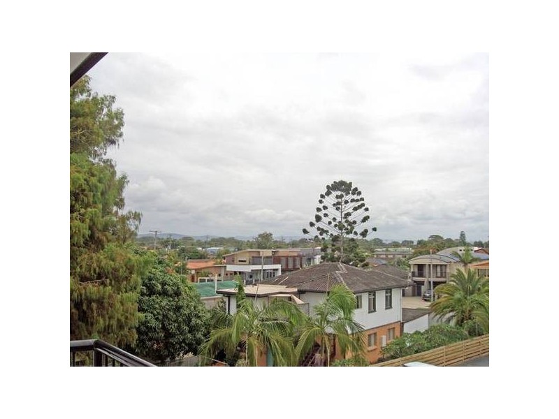 9/2008 Gold Coast Highway, Miami QLD 4220