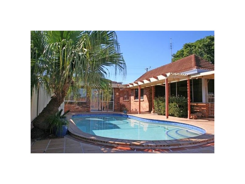 Palm Beach QLD 4221