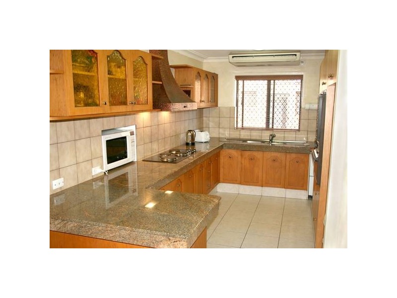 74 Nineteenth Avenue, Palm Beach QLD 4221