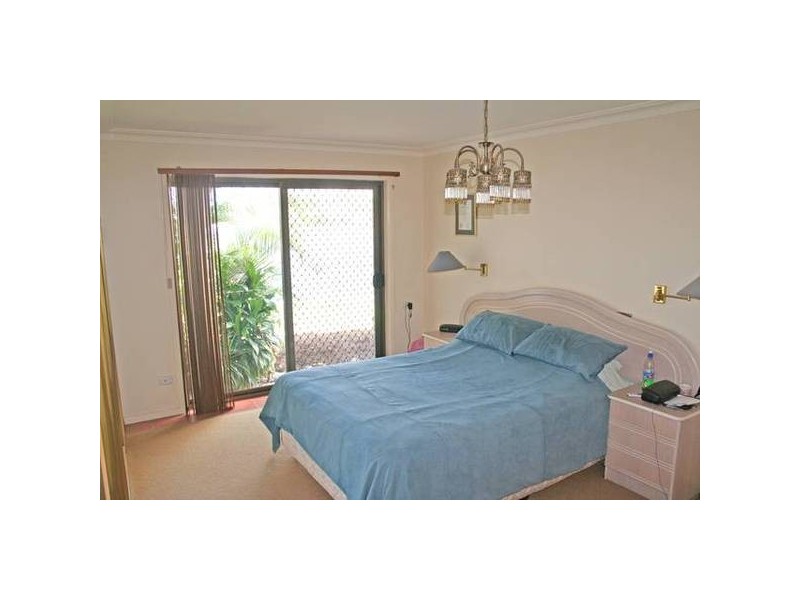 74 Nineteenth Avenue, Palm Beach QLD 4221