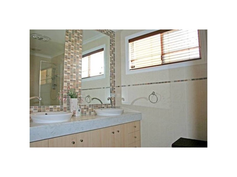 130 Townson Avenue, Palm Beach QLD 4221
