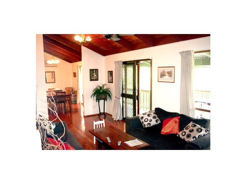 45 Angelica Street, Elanora QLD 4221