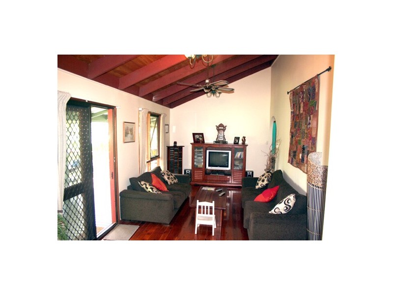 45 Angelica Street, Elanora QLD 4221