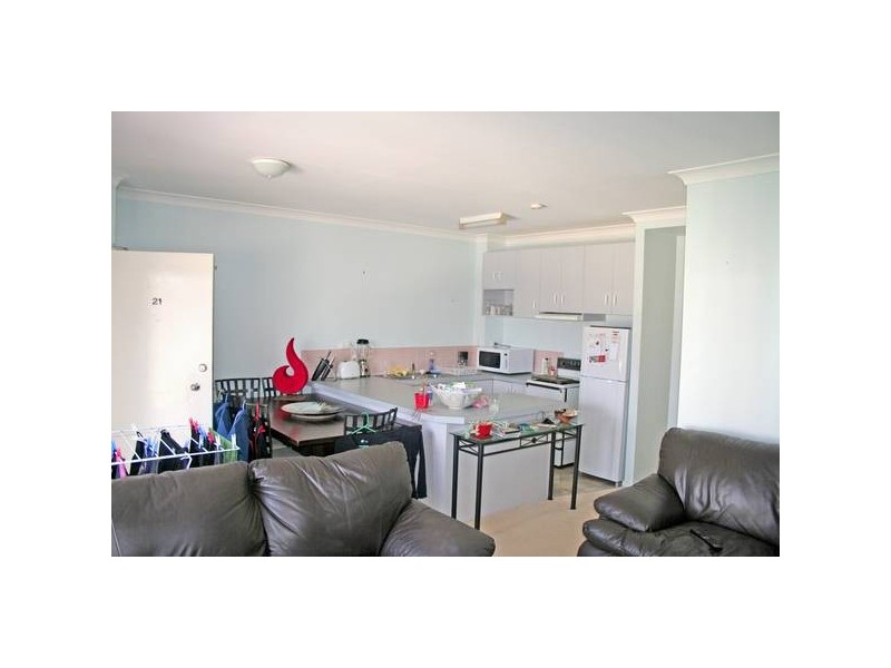 21/14 Mawarra Street, Palm Beach QLD 4221