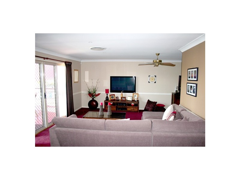 Elanora QLD 4221