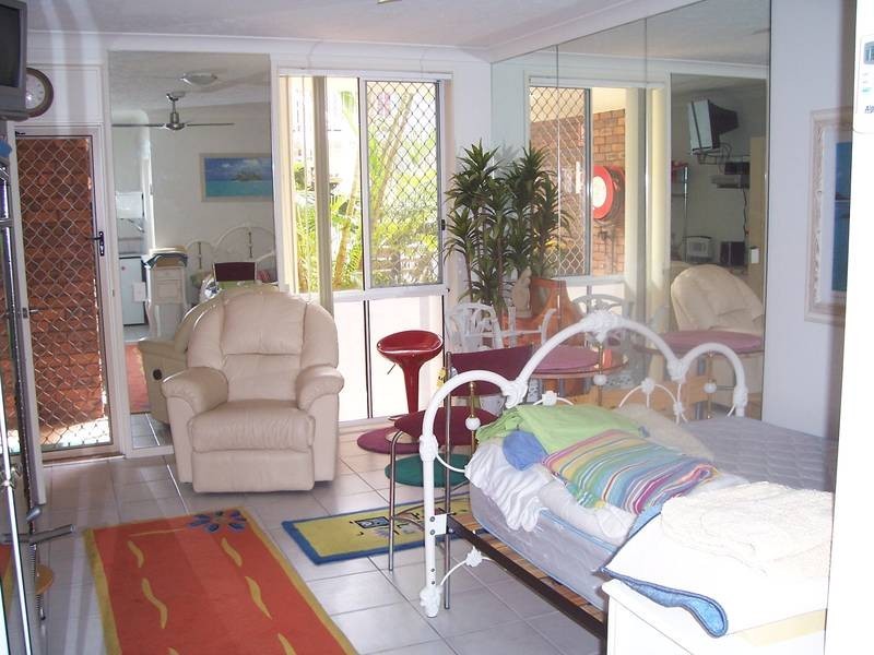 6/1444 Gold Coast High Way, Palm Beach QLD 4221