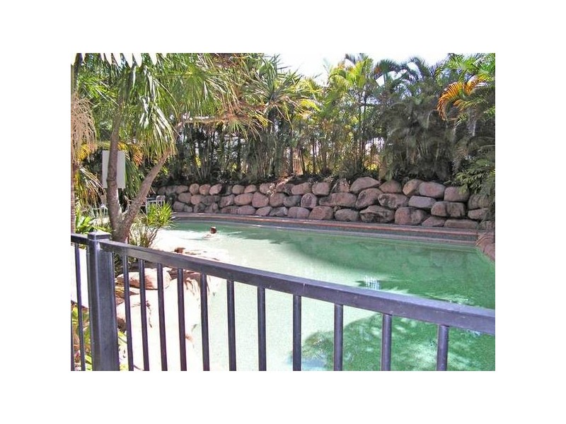 7/955 Gold Coast Highway, Palm Beach QLD 4221