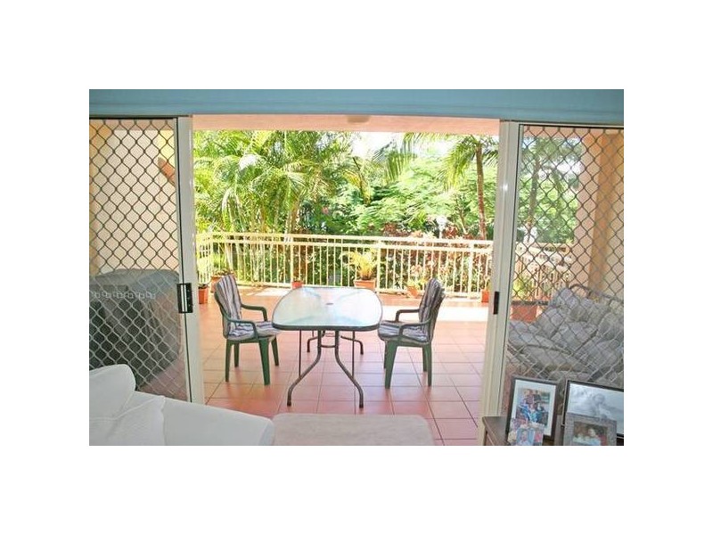 3/1198 Gold Coast Highway, Palm Beach QLD 4221