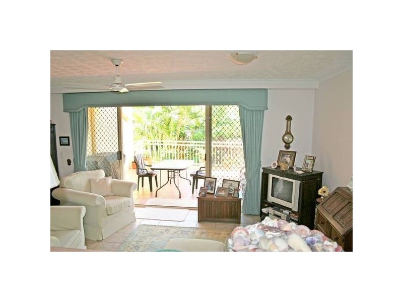 3/1198 Gold Coast Highway, Palm Beach QLD 4221