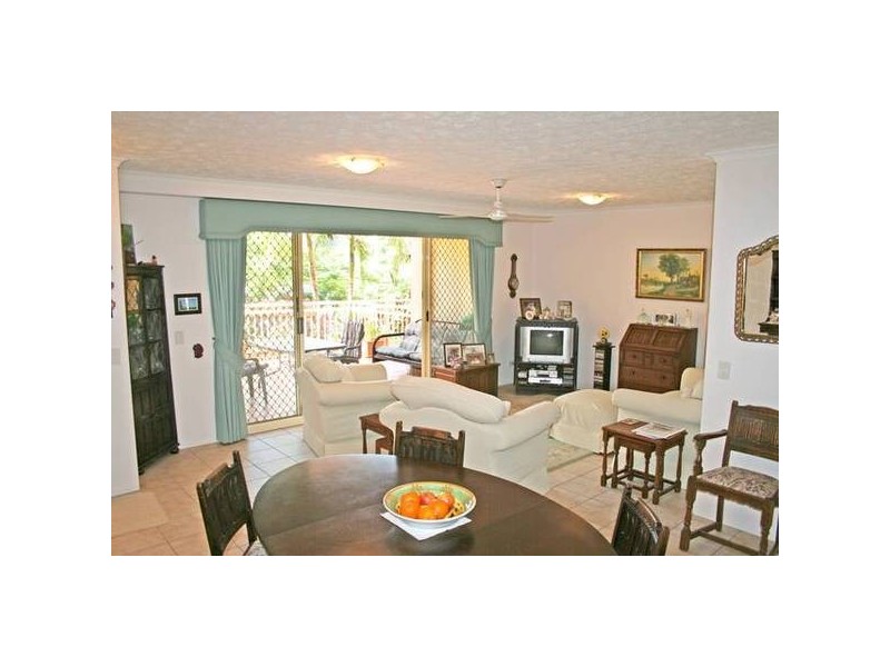 3/1198 Gold Coast Highway, Palm Beach QLD 4221