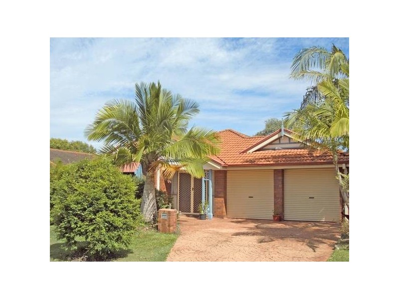 6 Baumea Court, Elanora QLD 4221