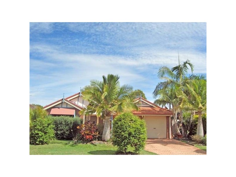 6 Baumea Court, Elanora QLD 4221