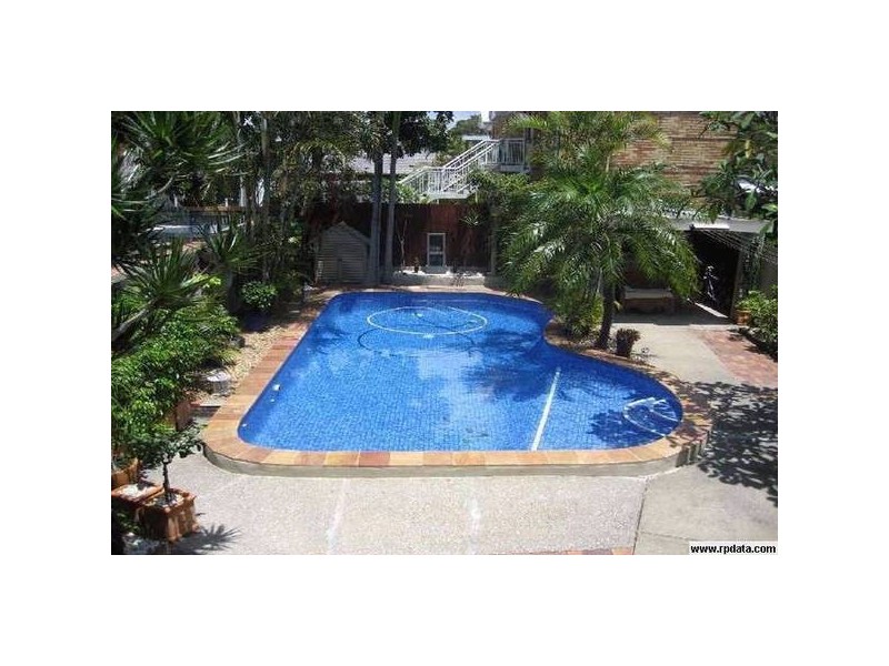 1234 Gold Coast Highway, Palm Beach QLD 4221