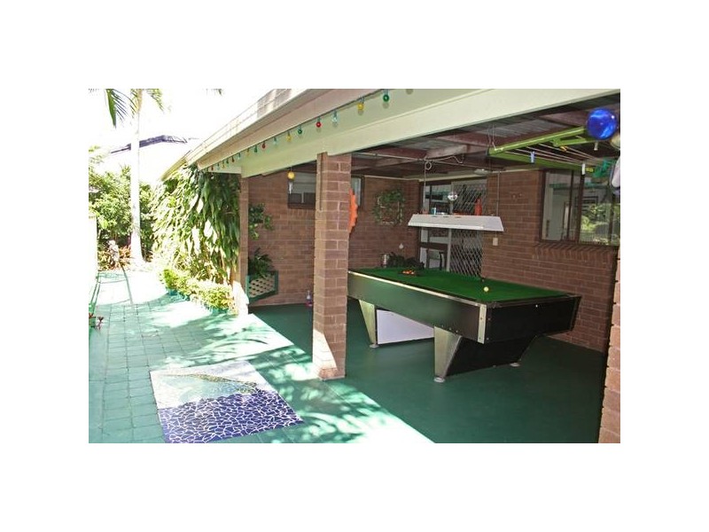 14 Satinwood Place, Palm Beach QLD 4221