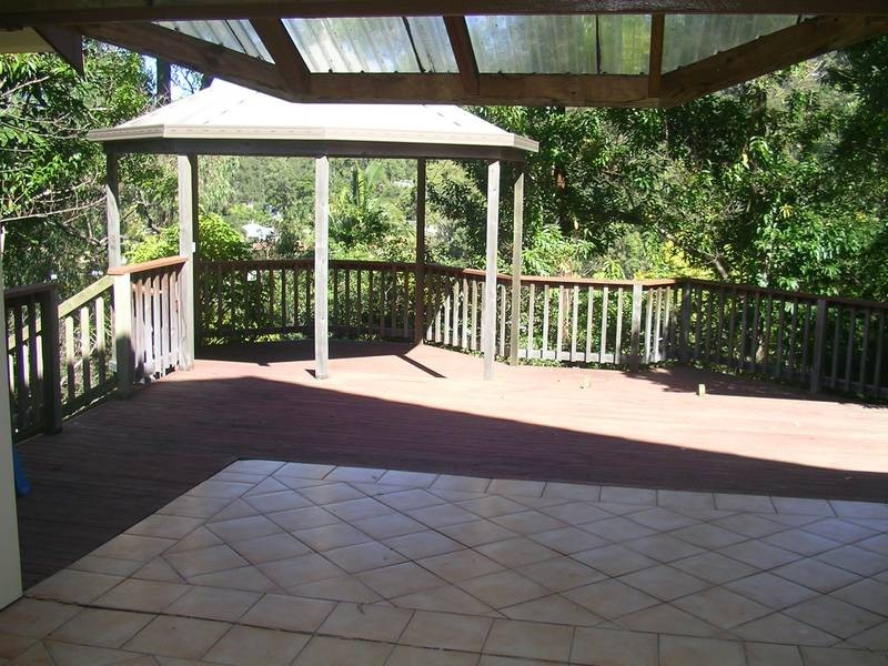 30 Larentia Street, Currumbin Waters QLD 4223