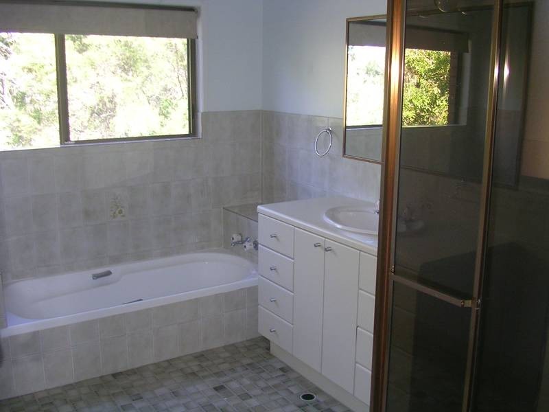 30 Larentia Street, Currumbin Waters QLD 4223