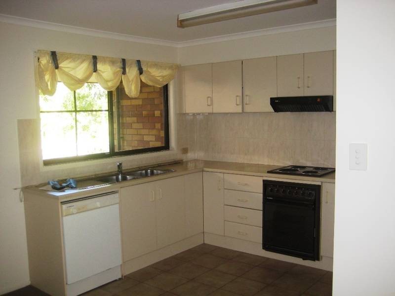 91/12 Landau Court, Miami QLD 4220