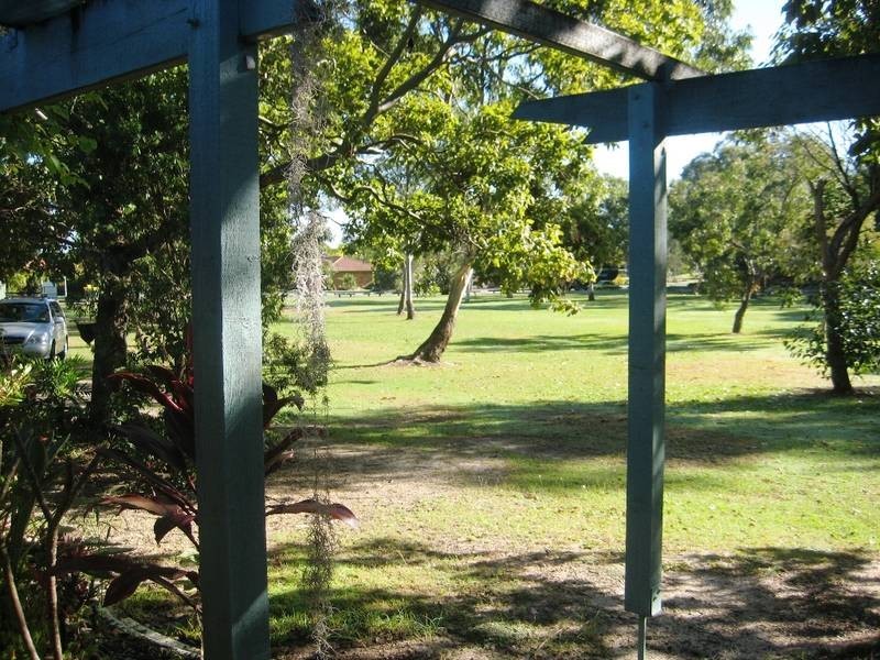 91/12 Landau Court, Miami QLD 4220