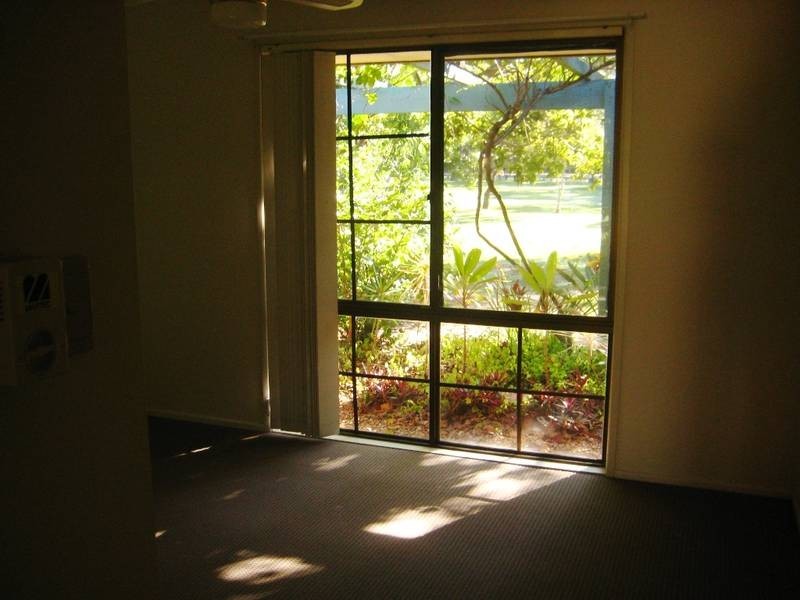 91/12 Landau Court, Miami QLD 4220