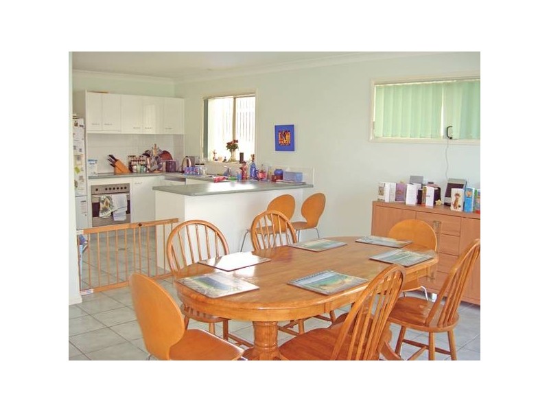 64 Silverglade Drive, Elanora QLD 4221