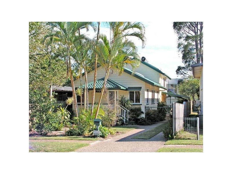 27 Fourteenth Avenue, Palm Beach QLD 4221