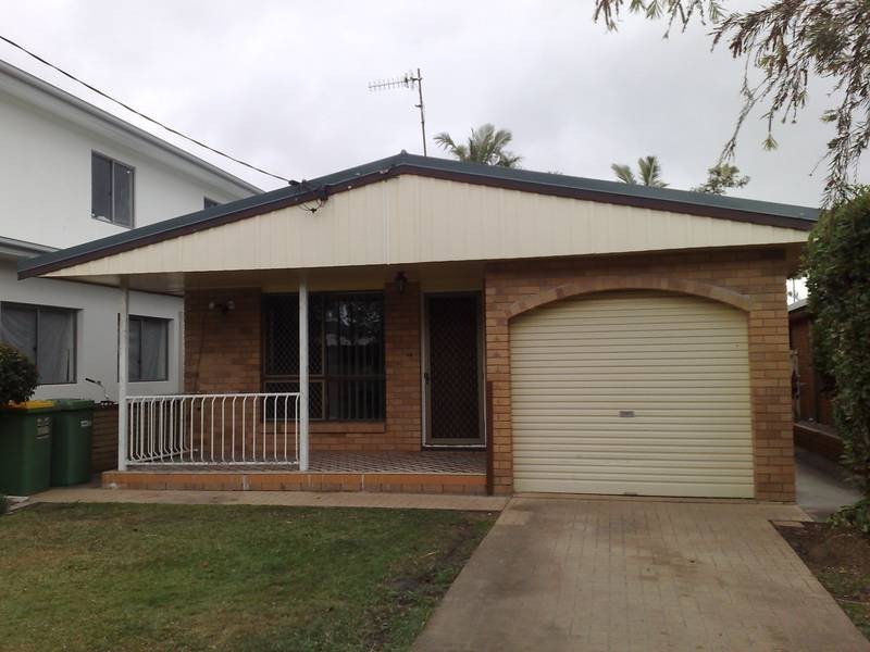 68 Philippine Parade, Palm Beach QLD 4221