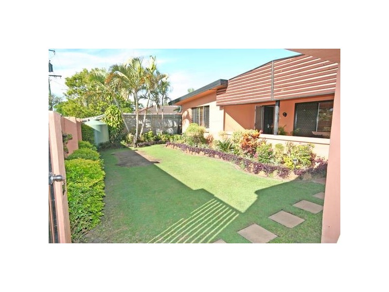 48 Nineteenth Avenue, Palm Beach QLD 4221