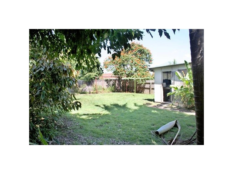 36 Fifth Avenue, Palm Beach QLD 4221