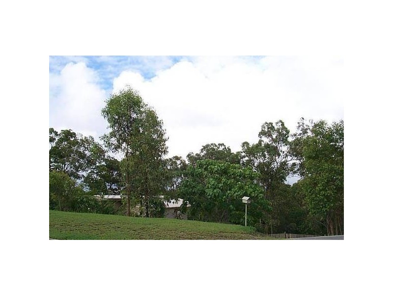 27 Fenton Drive, Tallebudgera QLD 4228