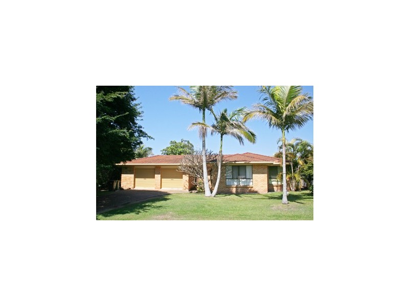 38 Mainsail Street, Currumbin Waters QLD 4223