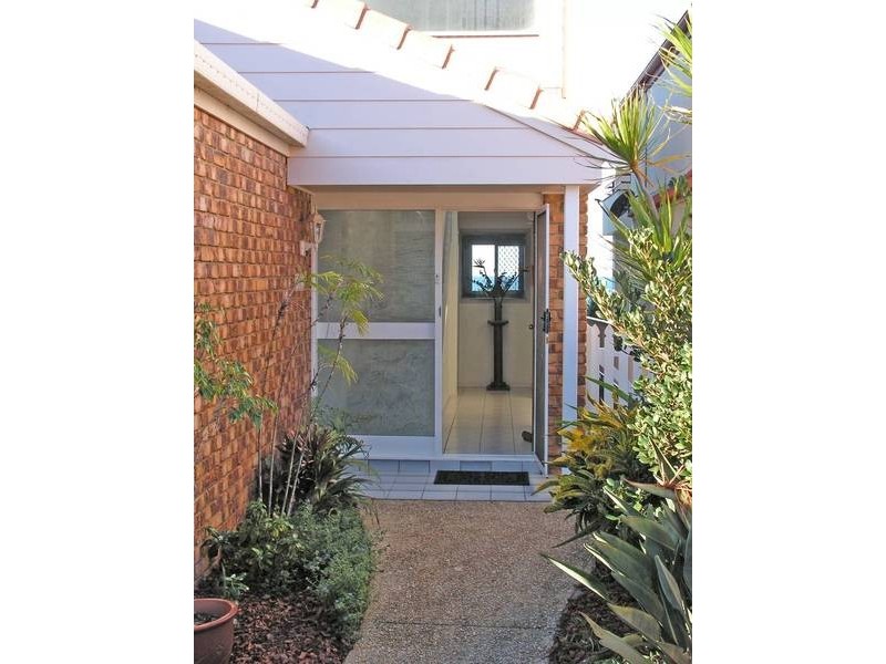 247 Jefferson Lane, Palm Beach QLD 4221