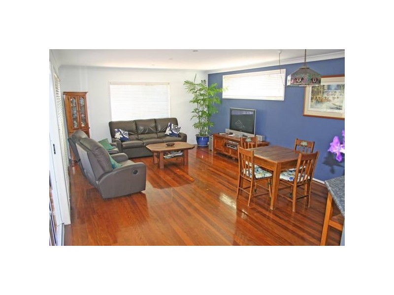 9 Merauke Avenue, Palm Beach QLD 4221