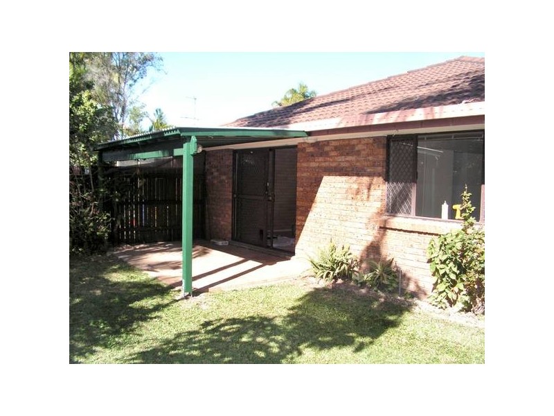1/10 Redleaf Street, Burleigh Waters QLD 4220