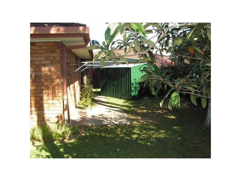 1/10 Redleaf Street, Burleigh Waters QLD 4220