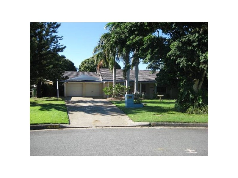 9 Celtis Court, Palm Beach QLD 4221