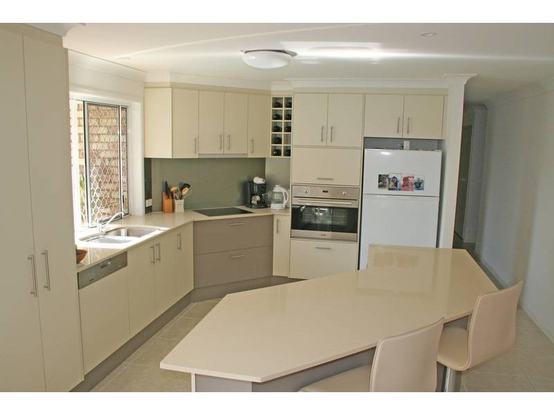 Elanora QLD 4221