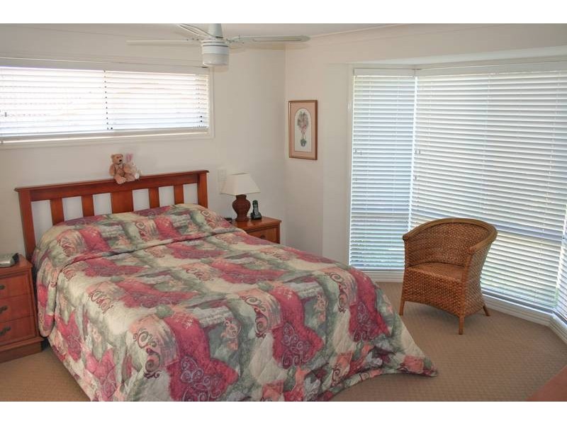 Elanora QLD 4221