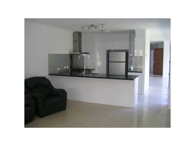 2/3 Cedar Court, Burleigh Heads QLD 4220