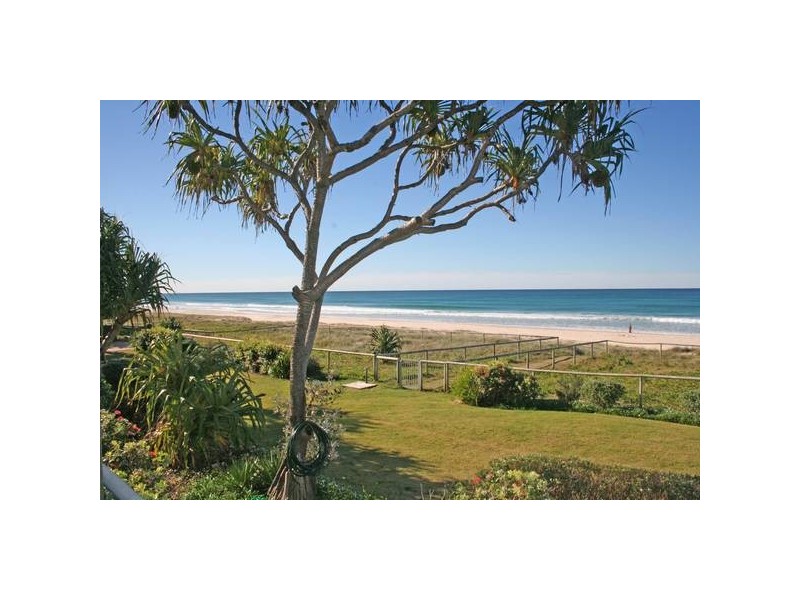 101/1 Twenty First Avenue, Palm Beach QLD 4221