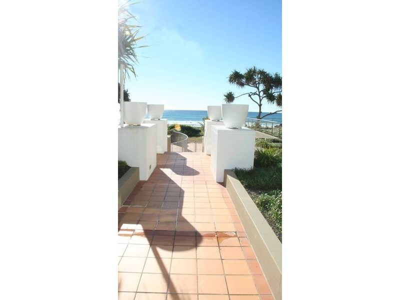 101/1 Twenty First Avenue, Palm Beach QLD 4221