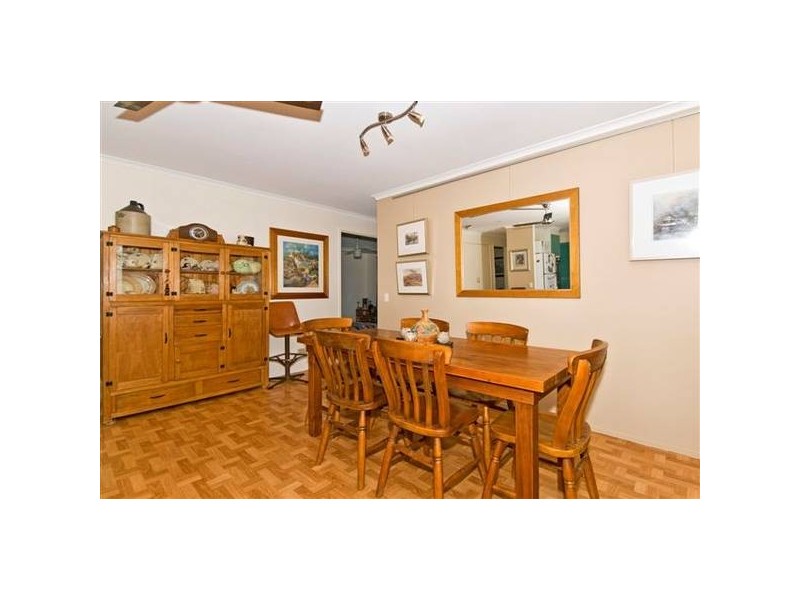 9 Araucaria Way, Elanora QLD 4221