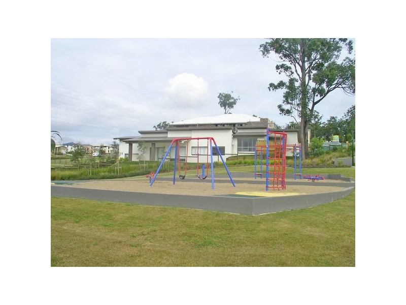 10 Everstar St, Reedy Creek QLD 4227