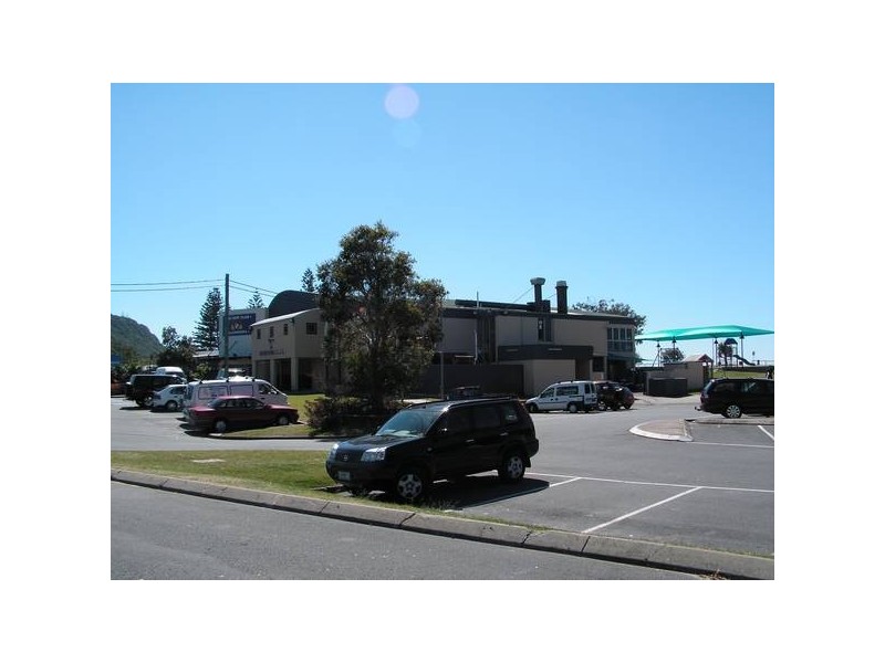 24 Almond Court, Elanora QLD 4221