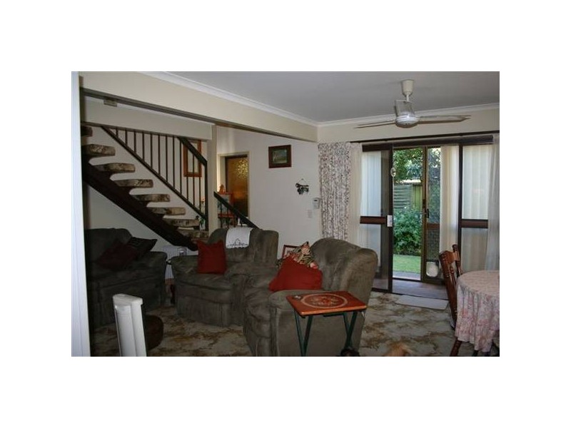 1/48 Twenty Seventh Avenue, Palm Beach QLD 4221