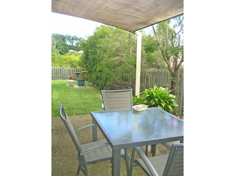 37 Tipuana Drive, Elanora QLD 4221