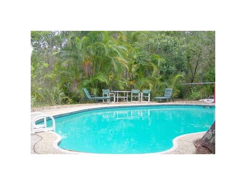 4 Karragata Court, Tallebudgera QLD 4228