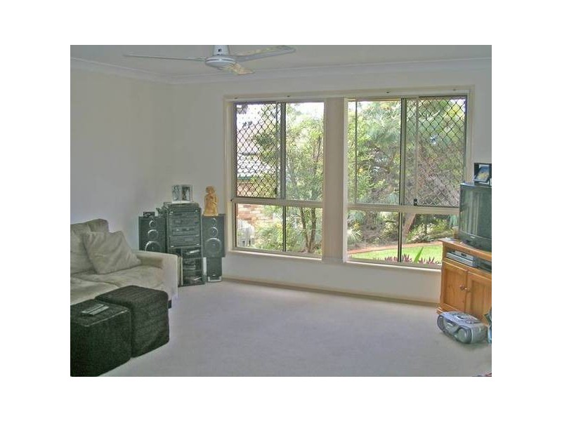 37 Leopard Ave, Elanora QLD 4221