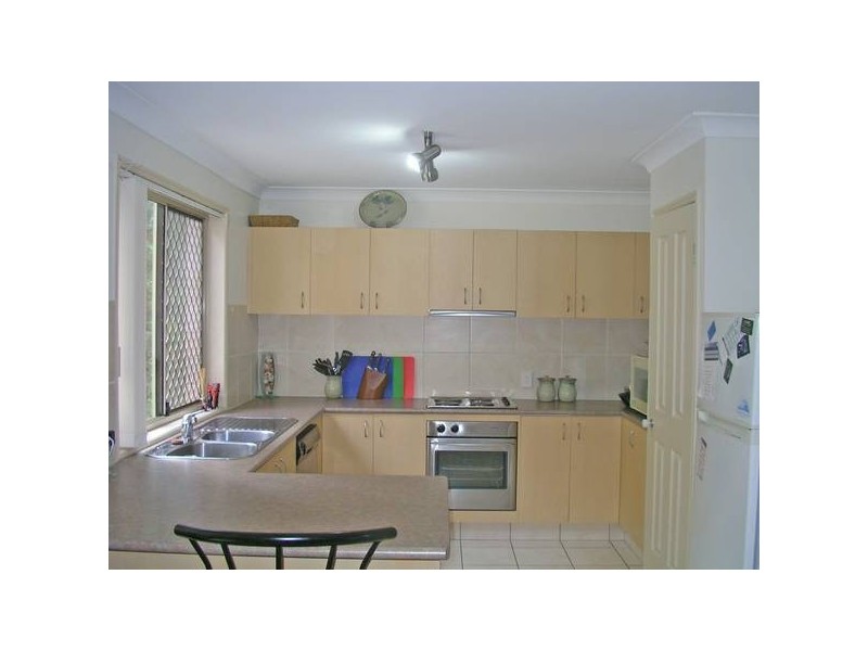 37 Leopard Ave, Elanora QLD 4221