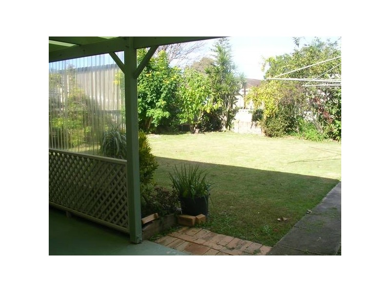 8 Tingira Street, Palm Beach QLD 4221